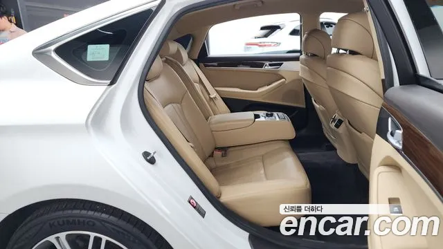 2019 Genesis G80 3.3 GDI AWD Sold VIN KMHGL41DDKU336206 – exterior detail 2019 Genesis G80 3.3 GDI AWD Sold VIN KMHGL41DDKU336206 – exterior detail