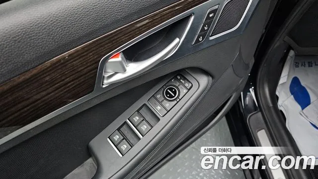 2020 Genesis G80 3.3 GDI AWD Sold VIN KMHGL41DDLU337444 – rear exterior 2020 Genesis G80 3.3 GDI AWD Sold VIN KMHGL41DDLU337444 – rear exterior