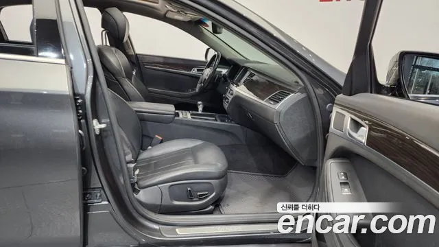 2020 Genesis G80 3.3 GDI AWD Sold VIN KMHGL41DDLU342843 – photo 13