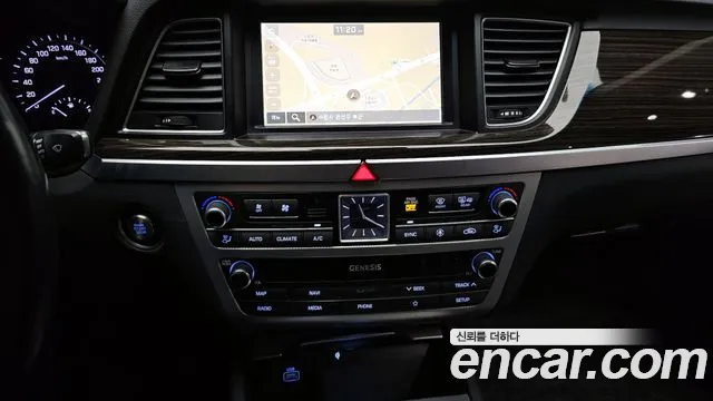 2019 Genesis G80 3.8 GDI AWD Sold VIN KMHGL41EDKU313815 – trunk area 2019 Genesis G80 3.8 GDI AWD Sold VIN KMHGL41EDKU313815 – trunk area