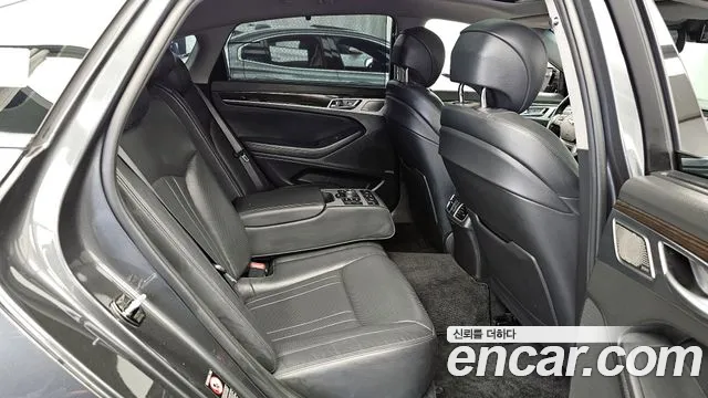 2019 Genesis G80 2.2D AWD Sold VIN KMHGM412DKU311679 – engine bay 2019 Genesis G80 2.2D AWD Sold VIN KMHGM412DKU311679 – engine bay