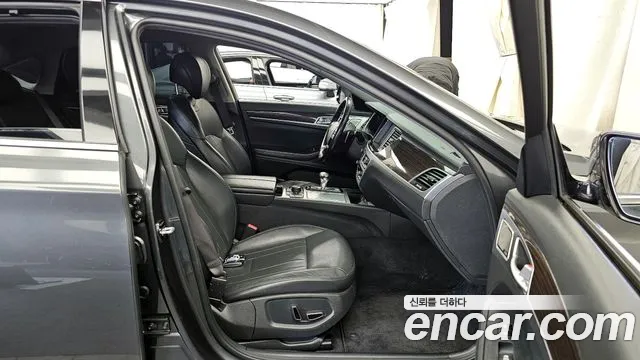 2019 Genesis G80 2.2D AWD Sold VIN KMHGM412DKU311679 – trunk area 2019 Genesis G80 2.2D AWD Sold VIN KMHGM412DKU311679 – trunk area
