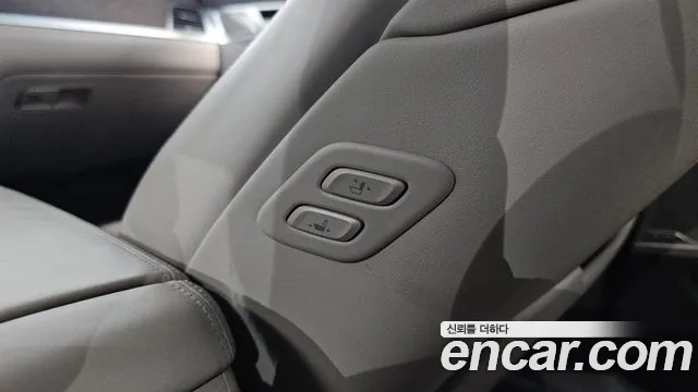 2019 Genesis G80 2.2D AWD Sold VIN KMHGM412DKU314367 – photo 36