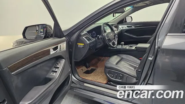 2017 Genesis G80 3.3 GDI Sold VIN KMHGM41DBHU236653 – exterior detail