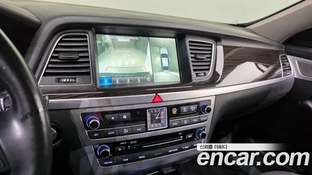 2018 Genesis G80 3.3 GDI Sold VIN KMHGM41DBJU244344 – trunk area