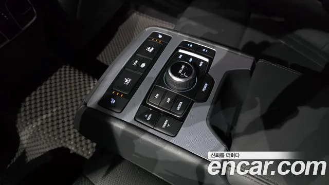 2018 Genesis G80 3.3 GDI Sold VIN KMHGM41DBJU249999 – undercarriage