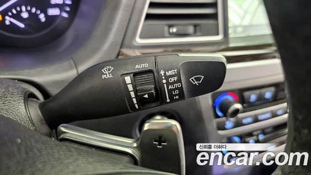 2018 Genesis G80 3.3 GDI Sold VIN KMHGM41DBJU275094 – engine bay 2018 Genesis G80 3.3 GDI Sold VIN KMHGM41DBJU275094 – engine bay