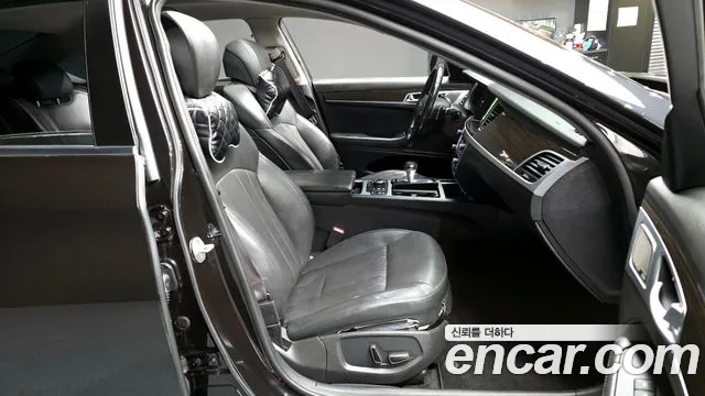 2018 Genesis G80 3.3 GDI AWD Sold VIN KMHGM41DDJU255043 – photo 13