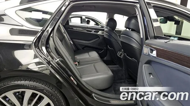 2018 Genesis G80 3.3 GDI AWD Sold VIN KMHGM41DDJU270778 – exterior detail