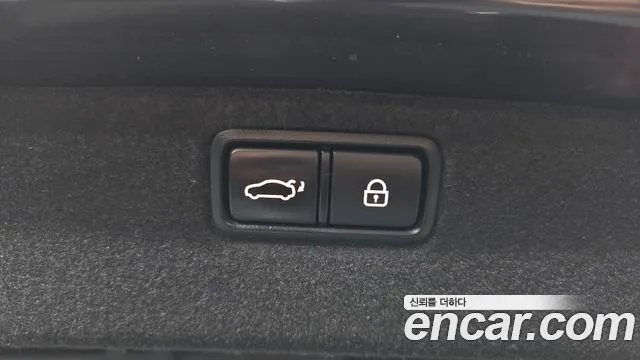 2018 Genesis G80 3.3 GDI AWD Sold VIN KMHGM41DDJU279660 – photo 12