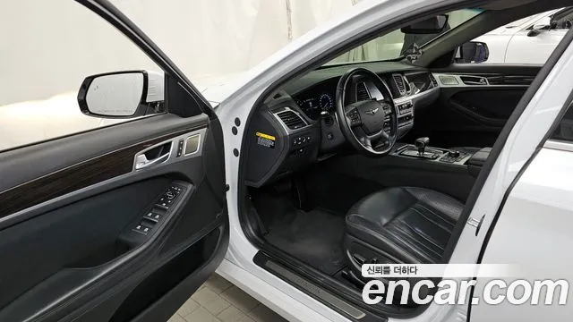 2018 Genesis G80 3.3 GDI AWD Sold VIN KMHGM41DDJU299048 – photo 11 2018 Genesis G80 3.3 GDI AWD Sold VIN KMHGM41DDJU299048 – photo 11