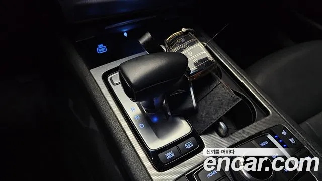 2019 Genesis G80 3.3 GDI AWD Sold VIN KMHGM41DDKU334124 – side profile 2019 Genesis G80 3.3 GDI AWD Sold VIN KMHGM41DDKU334124 – side profile