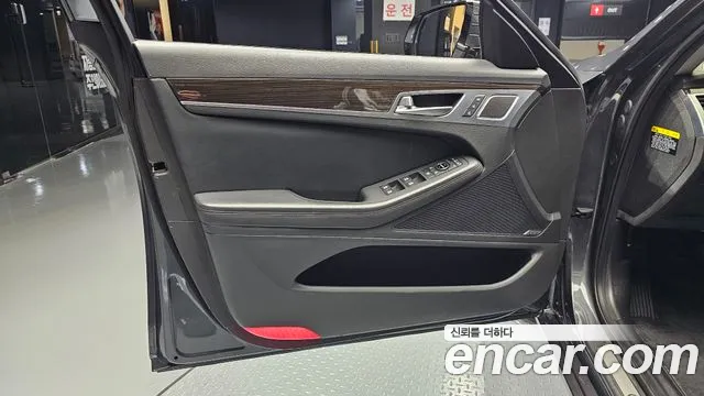 2019 Genesis G80 3.3 GDI AWD Sold VIN KMHGM41DDKU334124 – photo 20 2019 Genesis G80 3.3 GDI AWD Sold VIN KMHGM41DDKU334124 – photo 20