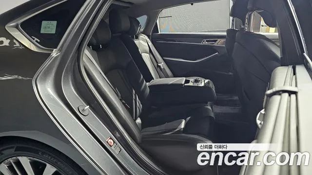 2019 Genesis G80 3.3 GDI AWD Sold VIN KMHGM41DDKU334124 – photo 24 2019 Genesis G80 3.3 GDI AWD Sold VIN KMHGM41DDKU334124 – photo 24