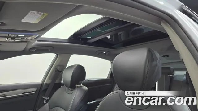 2018 Genesis G80 3.3 GDI Sold VIN KMHGN41DBJU270826 – engine bay
