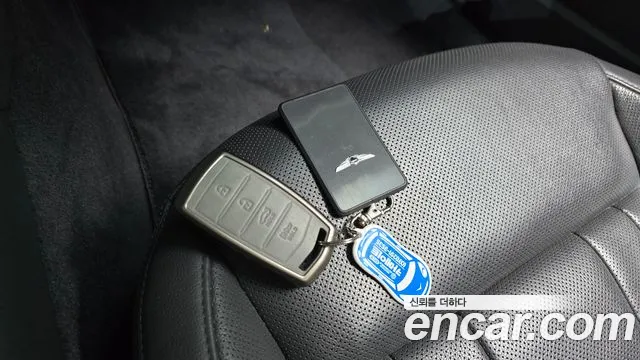 2018 Genesis G80 3.3 GDI Sold VIN KMHGN41DBJU270826 – photo 30