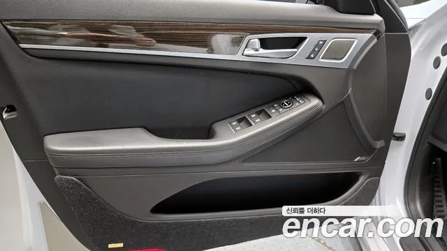 2018 Genesis G80 3.3 GDI Sold VIN KMHGN41DBJU274245 – exterior detail