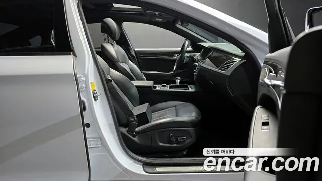 2018 Genesis G80 3.3 GDI Sold VIN KMHGN41DBJU274245 – undercarriage