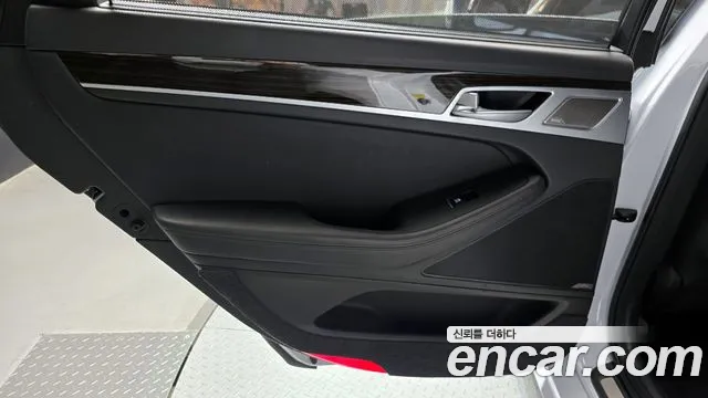 2018 Genesis G80 3.3 GDI Sold VIN KMHGN41DBJU274245 – photo 11