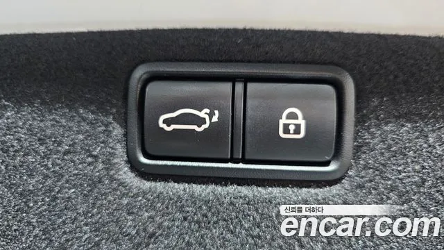 2018 Genesis G80 3.3 GDI Sold VIN KMHGN41DBJU274245 – photo 27