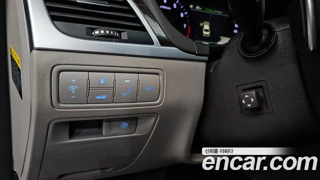 2018 Genesis G80 3.3 GDI AWD Sold VIN KMHGN41DDJU279996 – trunk area