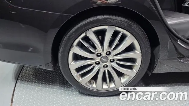 2018 Genesis G80 3.3 GDI AWD Sold VIN KMHGN41DDJU290187 – photo 15