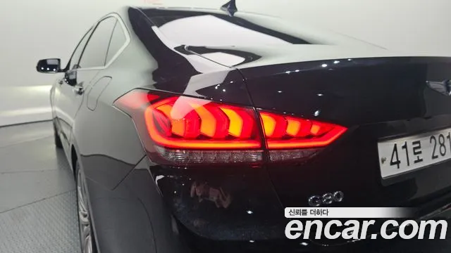 2018 Genesis G80 3.3 GDI AWD Sold VIN KMHGN41DDJU290590 – photo 17