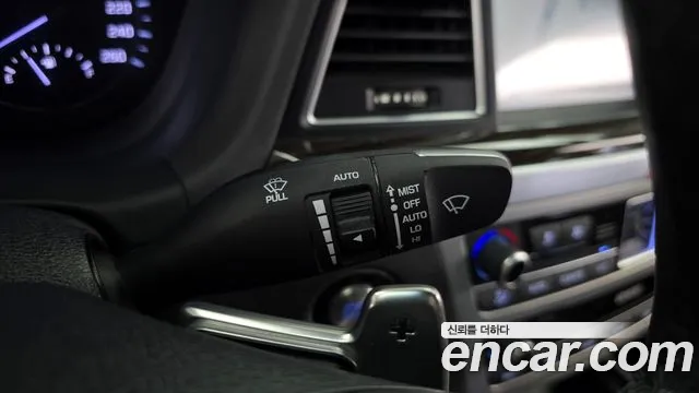 2019 Genesis G80 3.3 GDI AWD Sold VIN KMHGN41DDKU309080 – dashboard 2019 Genesis G80 3.3 GDI AWD Sold VIN KMHGN41DDKU309080 – dashboard