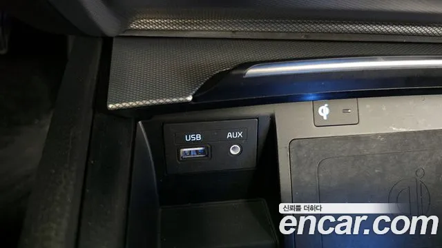 2018 Genesis G80 3.8 GDI AWD Sold VIN KMHGN41EDJU236951 – photo 35