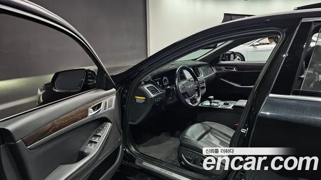 2019 Genesis G80 3.8 GDI AWD Sold VIN KMHGN41EDKU323390 – trunk area 2019 Genesis G80 3.8 GDI AWD Sold VIN KMHGN41EDKU323390 – trunk area