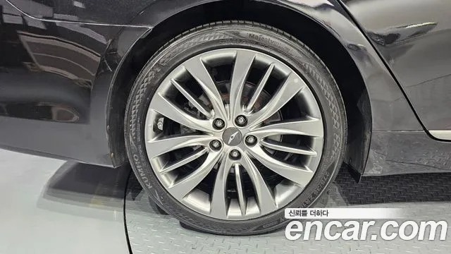 2019 Genesis G80 3.8 GDI AWD Sold VIN KMHGN41EDKU323390 – photo 13 2019 Genesis G80 3.8 GDI AWD Sold VIN KMHGN41EDKU323390 – photo 13