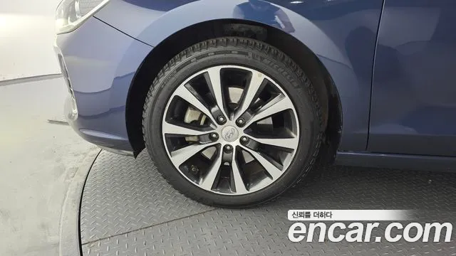 2018 Hyundai i30 (PD) 1.4 Turbo Sold VIN KMHH151AGJU027347 – exterior detail