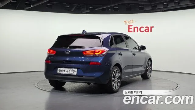 2018 Hyundai i30 (PD) 1.4 Turbo Sold VIN KMHH151AGJU027347 – trunk area