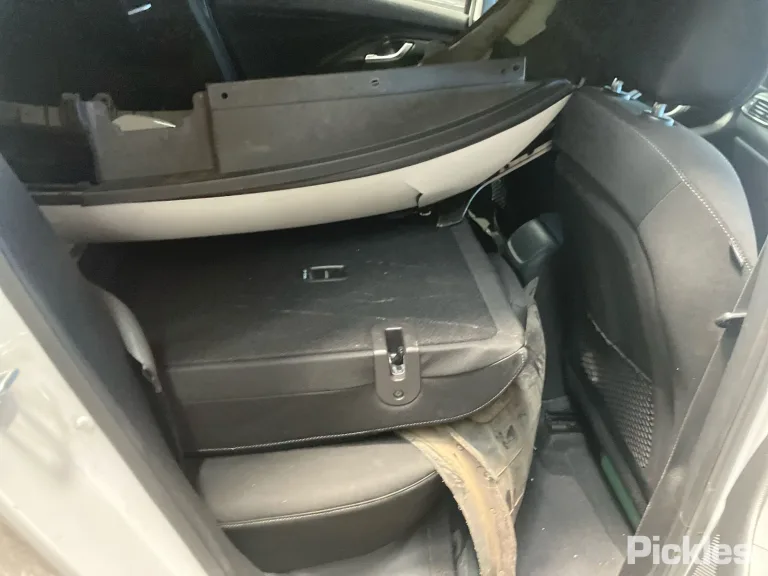 2018 Hyundai i30 Damaged VIN KMHH351EMJU073812 – photo 16 2018 Hyundai i30 Damaged VIN KMHH351EMJU073812 – photo 16