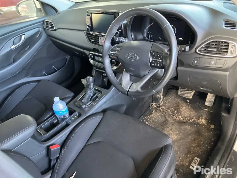 2022 Hyundai i30 Damaged VIN KMHH351EMNU184399 – undercarriage