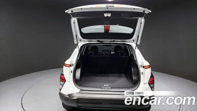 2025 Hyundai Kona (SX2) Gasoline 1.6 Turbo 2WD Sold VIN KMHHB813BSU225744 – interior seats