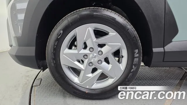 2025 Hyundai Kona (SX2) Gasoline 1.6 Turbo 2WD Sold VIN KMHHB813BSU247268 – rear exterior 2025 Hyundai Kona (SX2) Gasoline 1.6 Turbo 2WD Sold VIN KMHHB813BSU247268 – rear exterior