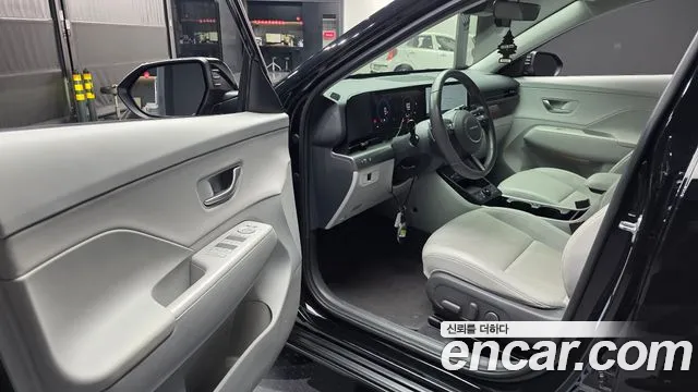 2024 Hyundai Kona (SX2) Gasoline 1.6 Turbo 2WD Sold VIN KMHHC813BRU133287 – interior seats