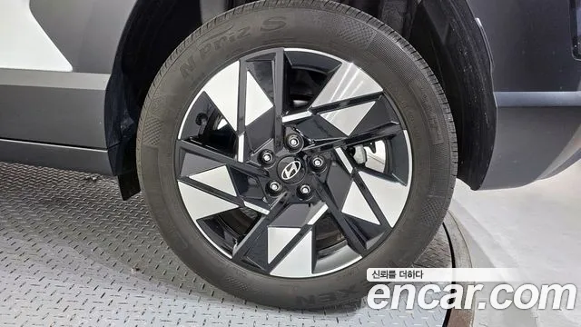 2025 Hyundai Kona (SX2) Gasoline 1.6 Turbo 2WD Sold VIN KMHHC813BSU186689 – photo 15 2025 Hyundai Kona (SX2) Gasoline 1.6 Turbo 2WD Sold VIN KMHHC813BSU186689 – photo 15