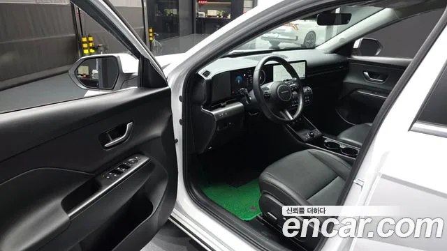 2023 Hyundai Kona Electric (SX2) Long Range Sold VIN KMHHC816FPU001304 – photo 11