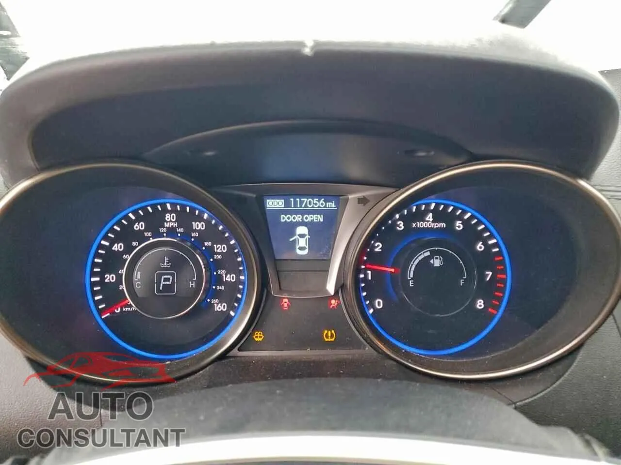 2013 HYUNDAI GENESIS Damaged VIN KMHHT6KD5DU099597 – trunk area