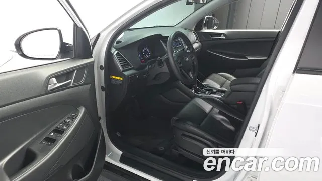 2018 Hyundai All New Tucson Diesel 1.7 2wd Sold VIN KMHJ2815GJU595273 – front exterior 2018 Hyundai All New Tucson Diesel 1.7 2wd Sold VIN KMHJ2815GJU595273 – front exterior