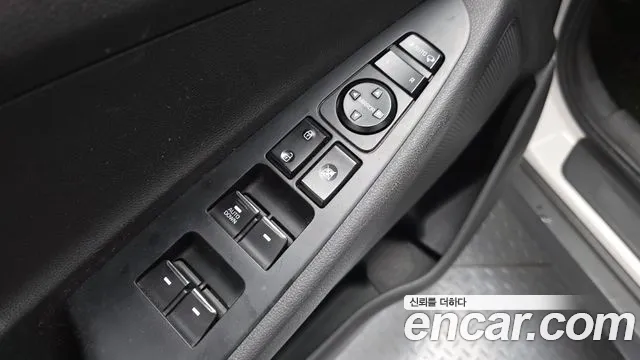 2017 Hyundai All New Tucson Diesel 2.0 2wd Sold VIN KMHJ281ABHU475092 – front exterior