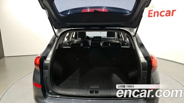 2020 Hyundai All New Tucson Diesel 2.0 2WD Sold VIN KMHJ281ABLU319219 – side profile