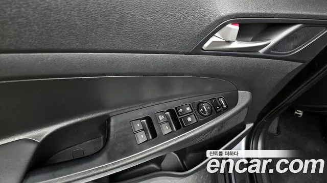 2020 Hyundai All New Tucson Diesel 2.0 2WD Sold VIN KMHJ281ABLU319219 – trunk area
