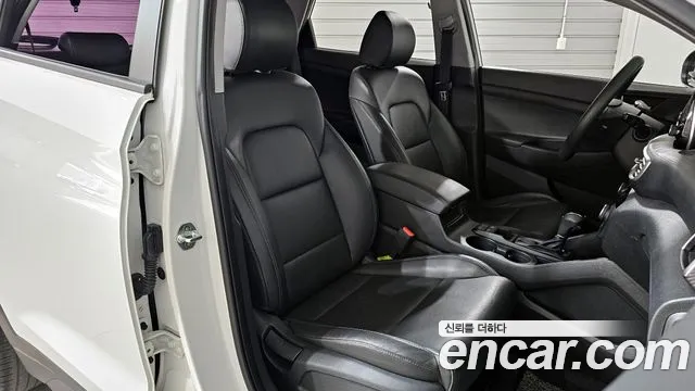 2020 Hyundai All New Tucson Diesel 2.0 2WD Sold VIN KMHJ281ABLU321053 – side profile