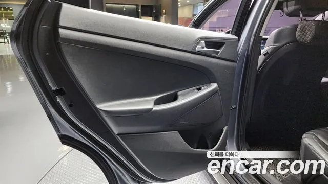 2017 Hyundai All New Tucson Diesel 1.7 2WD Sold VIN KMHJ3815GHU354535 – side profile