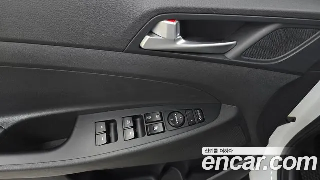 2018 Hyundai All New Tucson Diesel 1.7 2WD Sold VIN KMHJ3815GJU557812 – photo 16