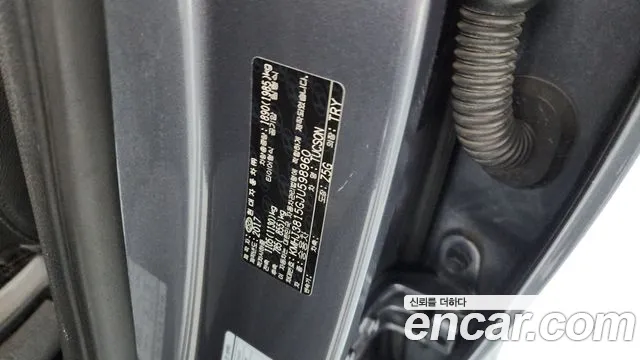 2018 Hyundai All New Tucson Diesel 1.7 2WD Sold VIN KMHJ3815GJU598960 – engine bay