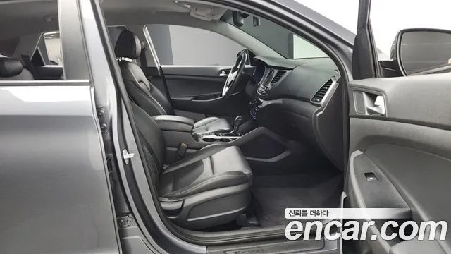 2018 Hyundai All New Tucson Diesel 1.7 2WD Sold VIN KMHJ3815GJU758604 – photo 17